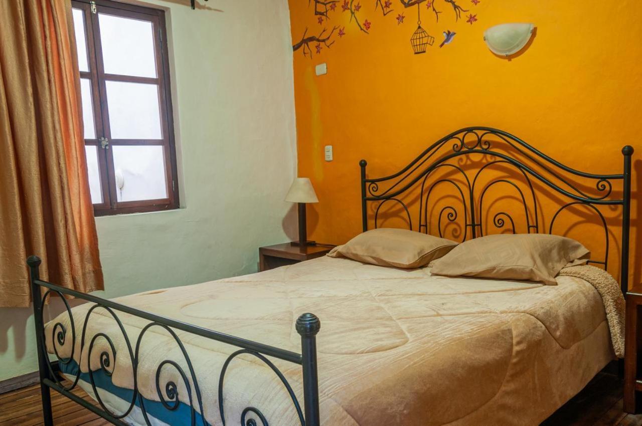 Casa De Las Rosas Куенка Екстер'єр фото